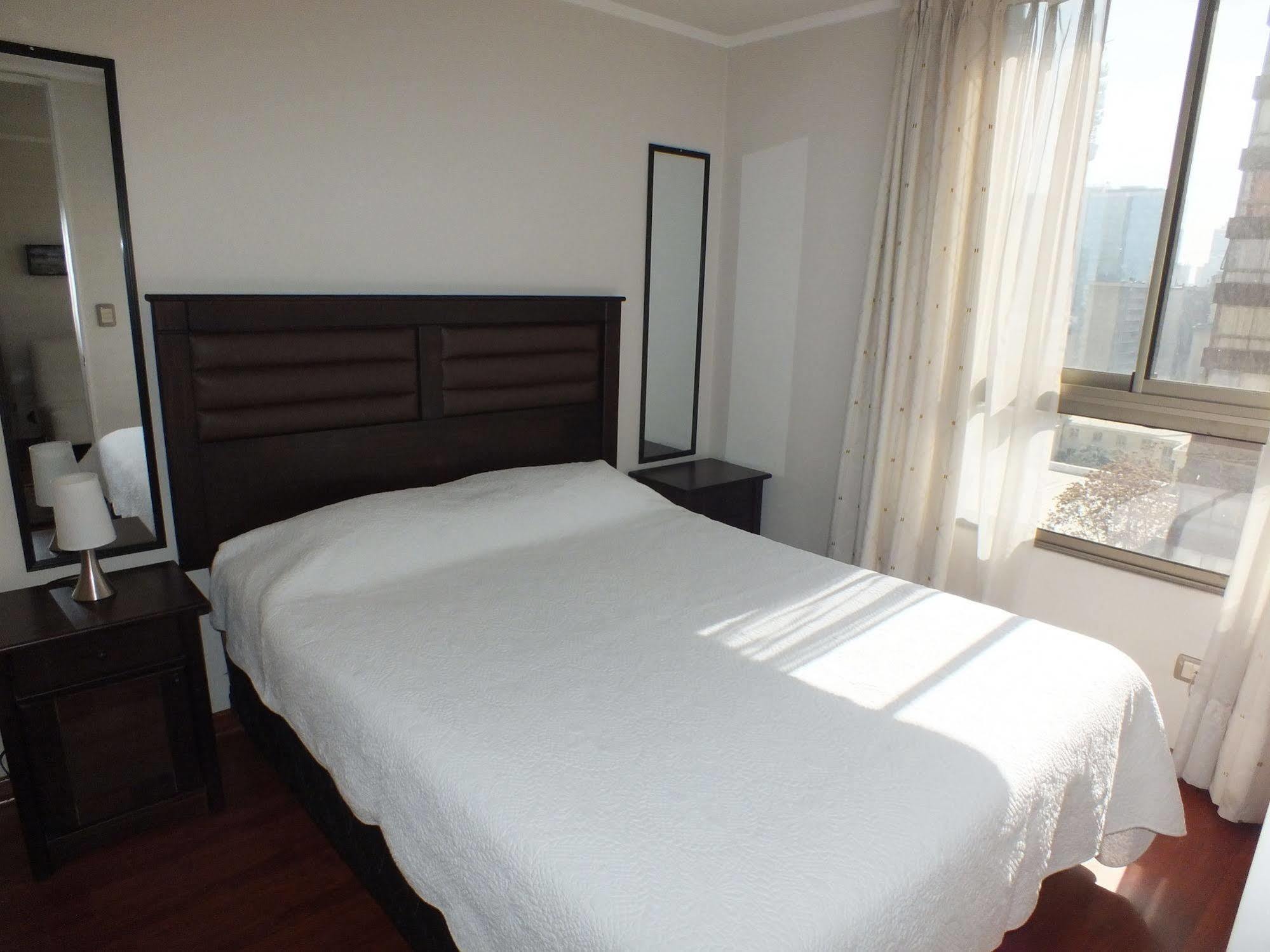 Sys Suites Tarapaca Santiago Buitenkant foto